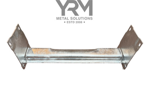 YRM524 - HD Galvanised Front Gearbox Crossmember for Land Rover Defender