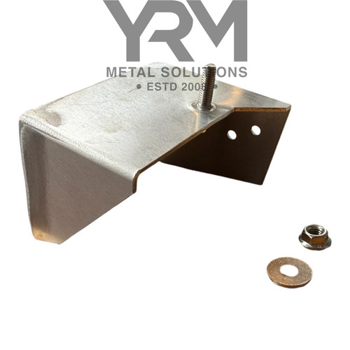 YRM526C - RHS Toolbox Support Bracket (onto toolbox back panel) – LR Defender Td5 & 2.4Tdci