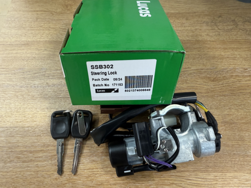 STC1435 - Steering Lock / Ignition Barrel and Key for 300TDI Discovery 1 from MA081991 also Fits Later V8 Image 4