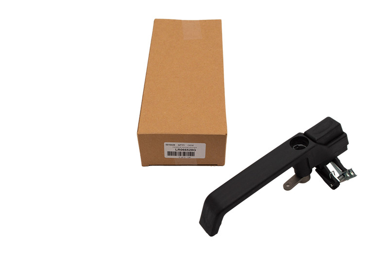LR066528 - Defender Front Right Hand Door Handle - Fits from 2002 Onwards - To Fit Later Longer Style Ignition Key Image 3