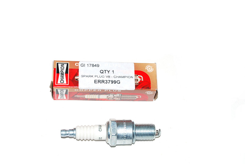 ERR3799 - Spark Plug for V8 Rover Engine - Defender, Discovery 1 and Range Rover Classic - Also Fits Defender 2.5 Petrol Image 2