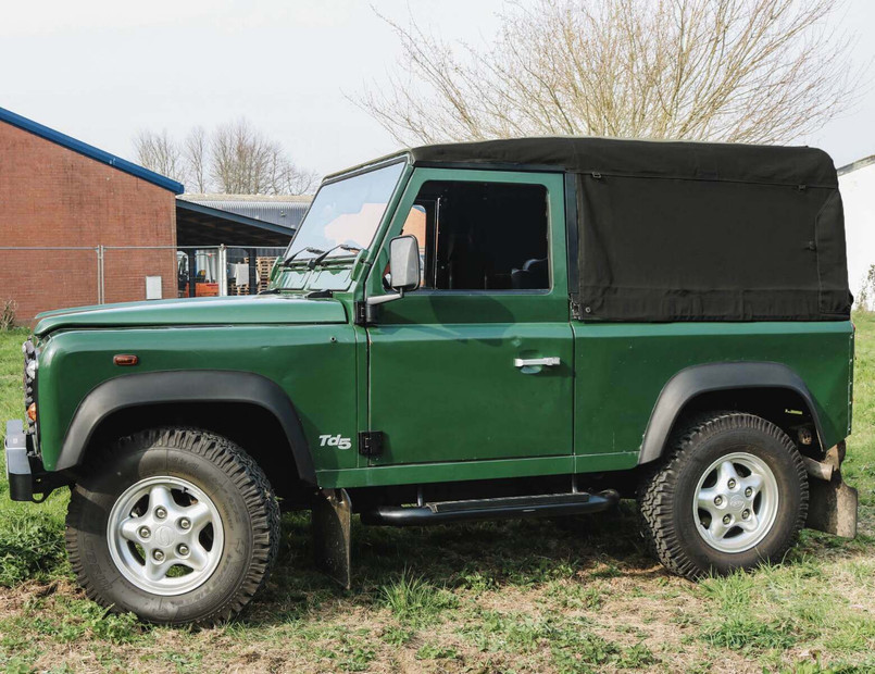 EXT202-30 - Soft Top Conversion Heavy Duty Roll Cage and Canvas Hood Kit for Land Rover Defender 90 - By Exmoor Trim Image 24