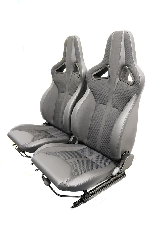 EXT340 - Elite Sport Seat for Land Rover Defender - By Exmoor Trim - Comes as a Pair In Multiple Trim Options Image 14