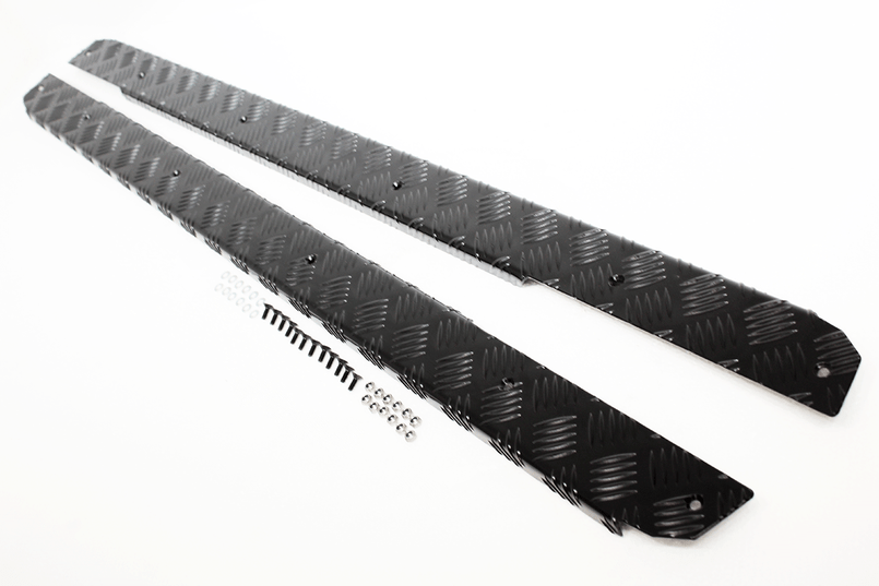 SLKIT01-90/B - TF8220 Terrafirma Defender 90 Side Sill Chequer Plates in Black Image 2
