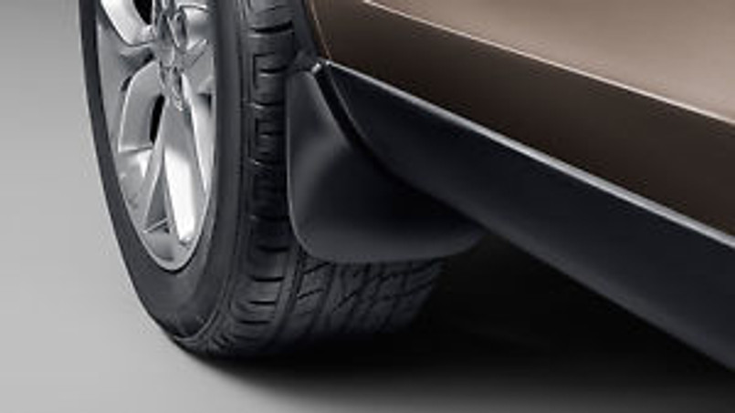VPLCP0311 - Pair of Front Mudflaps for Discovery Sport (Dynamic Vehicle from GH000001 Chassis Number up to KH999999) - Genuine Land Rover Image 1