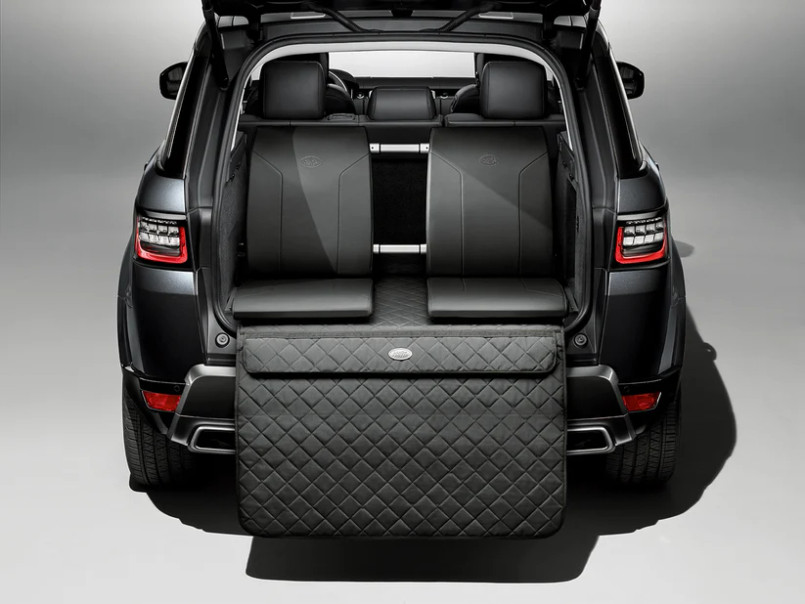 VPLWS0480 - Tailgate Event Seating for Range Rover Sport L494 2018 onwards & Discovery 5 - LAST CHANCE TO BUY FROM LAND ROVER! Image 2