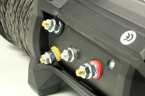 TF3301 - Terrafirma Winch A12000 - Complete with Remote, Synthetic Rope and Fairlead Image 3