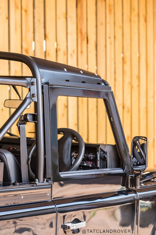 EXT220-14 - Defender 90  Heavy Duty Bar Set Image 9