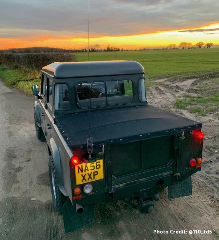 EXT2904-BKM - Defender 110 Crew Cab Tonneau Cover Kit - By Exmoor Trim Image 6