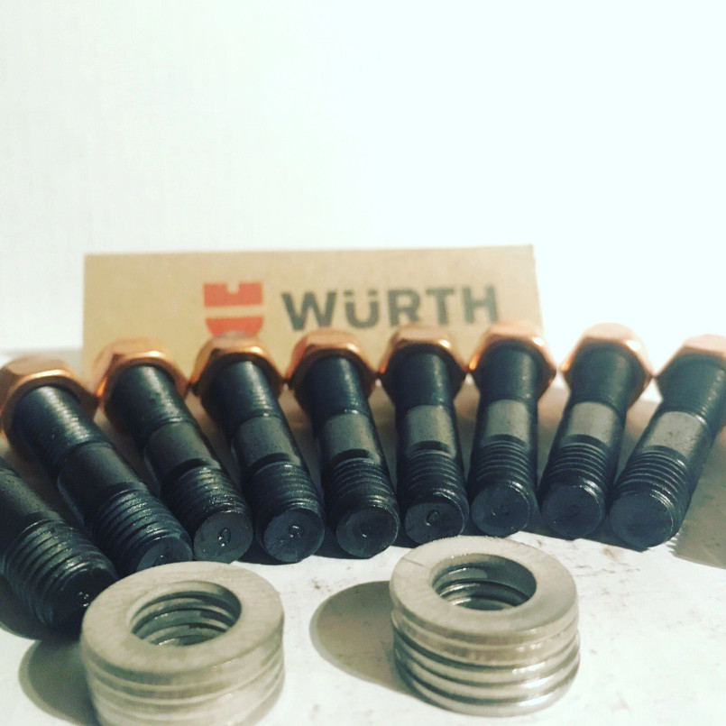 LRC1150 - Uprated TD5 Exhaust Manifold Studs and Nuts for Defender and Discovery by Wurth Image 2