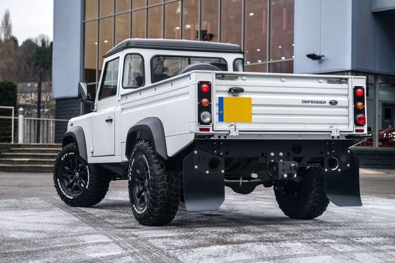 PKDEFENDERFORESTARCHES4DOOR - Front and Rear Wide Forest Arches for Land Rover Defender 110 - Four Door Only (Image Shows 90 Version) Image 8