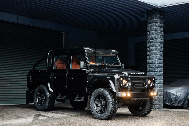 PKDEFENDER110LIFTKIT - Land Rover Defender 110 - 50mm Suspension Lift Kit - By Chelsea Truck Company Image 3