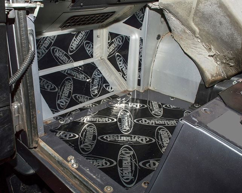 LRC1441 - Defender 90 Hard Top Sound Proofing - Dynamat Xtreme Vehicle Kit - For Land Rover Defender 90 Puma Hardtop - Fits 2007-2016 Image 3