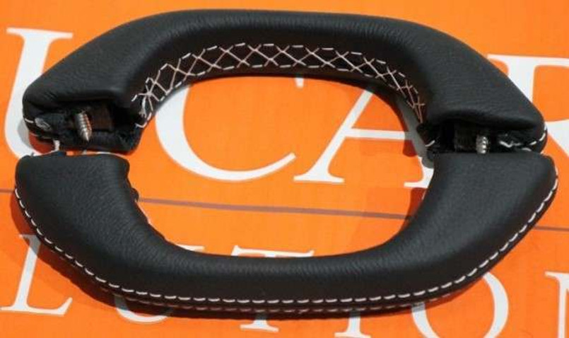 LRC34027 - Defender Leather Interior Door Grab Handle Kit - Black Leather with White Stitch by Lucari Image 2