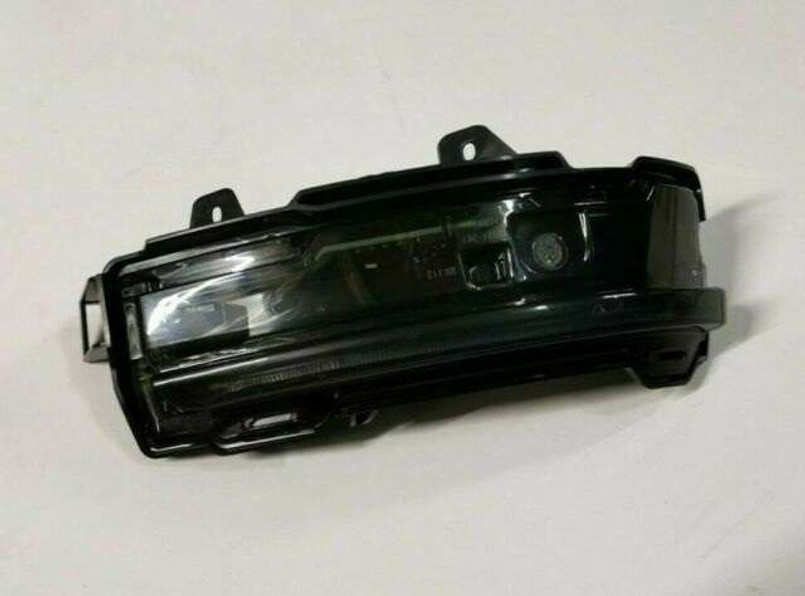 LR114758 - Left Hand Indicator Lamp for Range Rover Evoque Mk2 - Fits into Exterior Mirror - Genuine Land Rover Image 1