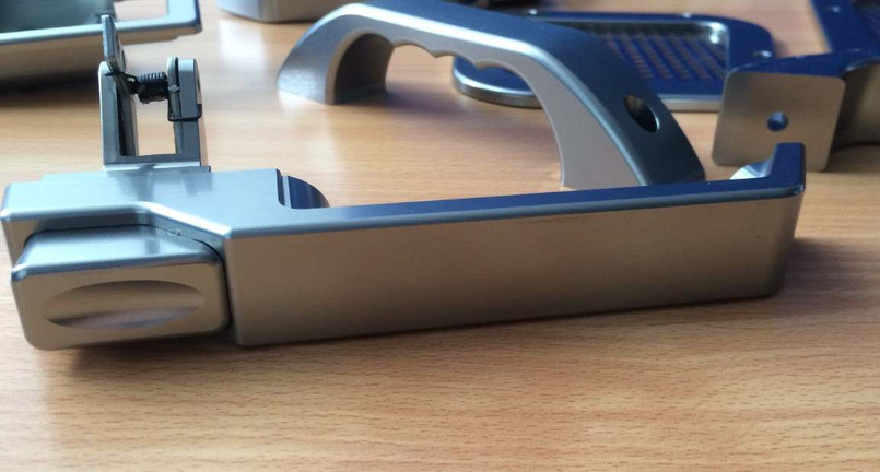 LRC1542LH - Defender Aluminium Exterior Door Handle in Silver - Left Hand - Comes with Key Hole for Long Puma Style Key - Will Fit from 2002-2016 - Manufactured in the UK by Croytec Image 1