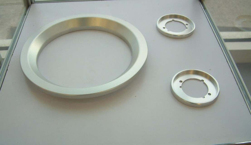LRC1553 - Aluminium Lamb Bezel Kit for Land Rover Defender (Includes 2 x Headlamps & 8 x Side/Tail/Indicator Surrounds) - Manufactured in the UK by Croytec Image 1