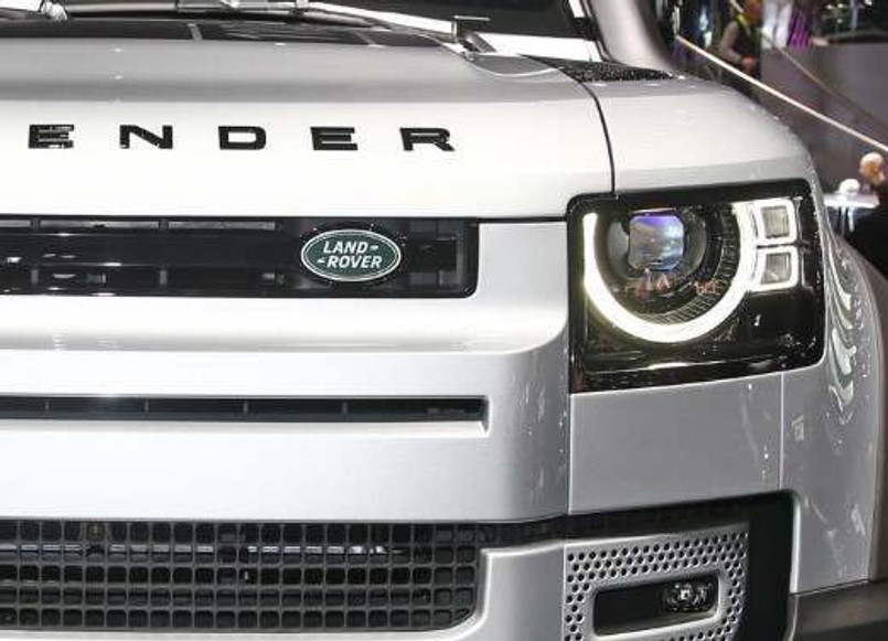 LR130732 - All New Defender Grille Badge - Green and Silver Oval - Genuine Land Rover (Vehicles with Adaptive Cruise Control) Image 1