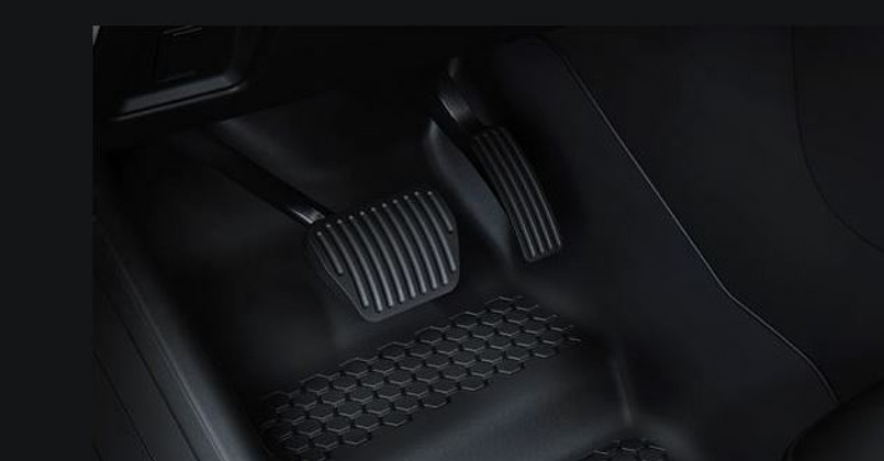 vples0665 - Deep-Sided Rubber Mat Set for Land Rover Defender 2020 - For Right Hand Drive Defender 90 - Comes as a Set - Genuine Land Rover Image 1