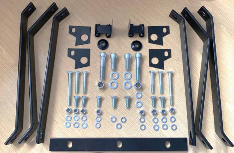 LRB825CH - Nas Rear Step with Tow Ball Holes for Defender 90, 110 & 130 - Fits from 1983-2016 - With Silver Chequer Plate Top Image 3