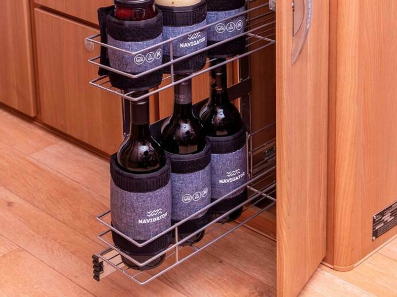 NAV029 - Navigator Pantry Wine Buddy Image 2