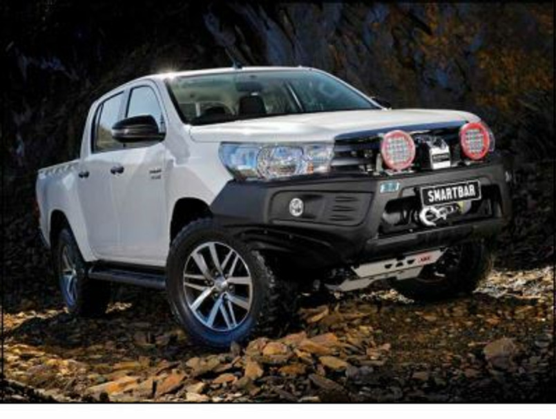 SA190BL191 - STEALTH HILUX 09/15+ BLK WINCH - Manufacture by ARB Image 1