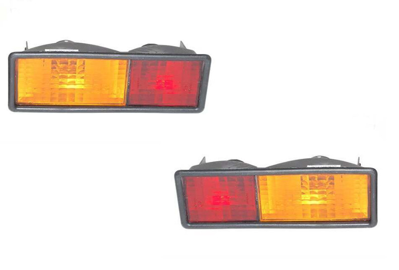 LRC2406 - Discovery 1 Rear Bumper Light Kit - Right and Left Hand Lamp - For 300TDI Shape from MA081991 Image 1