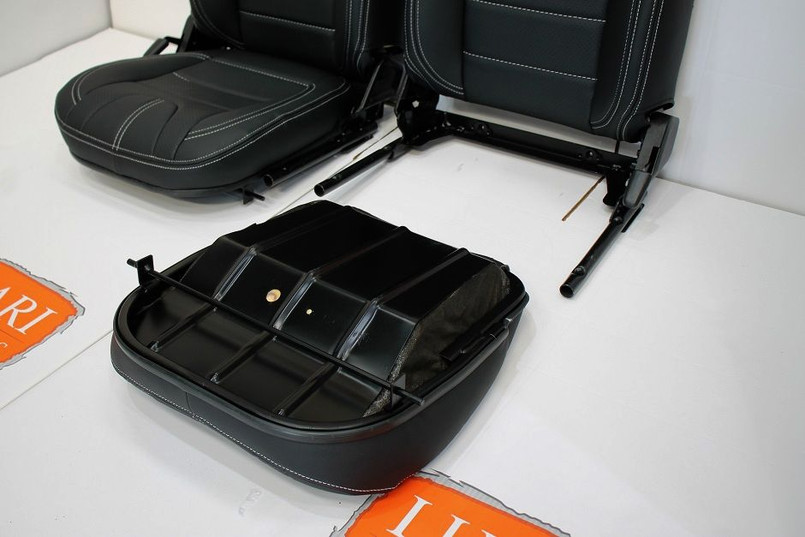 LRI1165 - Black Grained Vinyl White Stitch TDCI Front Seats for DEFENDER 90/110 Image 5