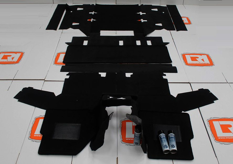 LRI2086 - LHD TDCI 7 Seat Full Black Carpet Mat Set for Defender Puma 110 Image 1
