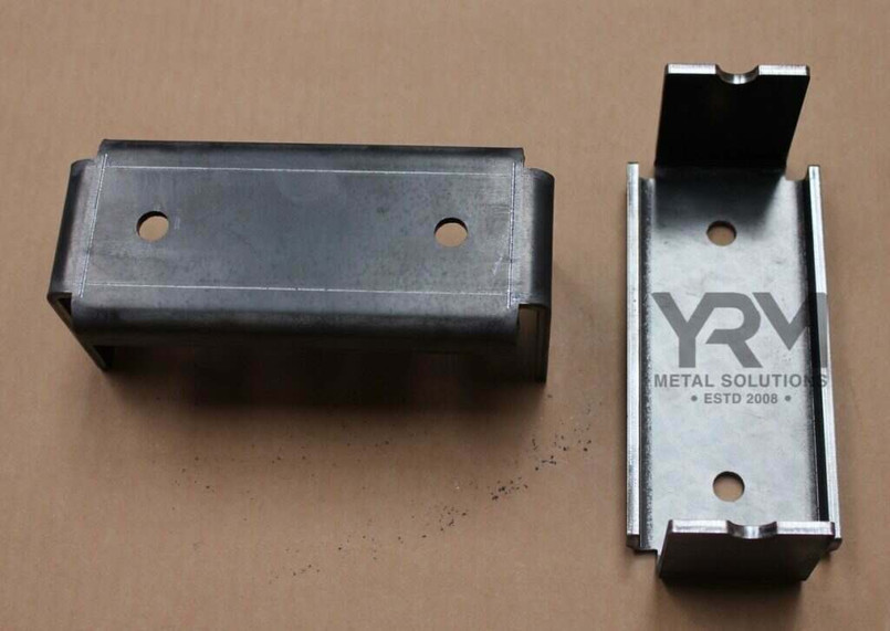 YRM140 - Chassis Anti Roll Bar Mounting - Front on Defender, Front and Rear on Discovery 1 & Range Rover Classic - Manufactured by YRM Metal - Comes as a Pair Image 1