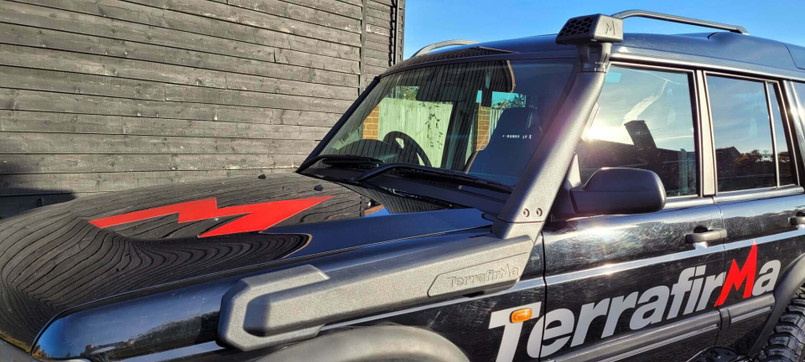 TF1039 - Terrafirma Snorkel for Land Rover Discovery 2 - Fits V8 and TD5 - Raised Air Intake Image 1