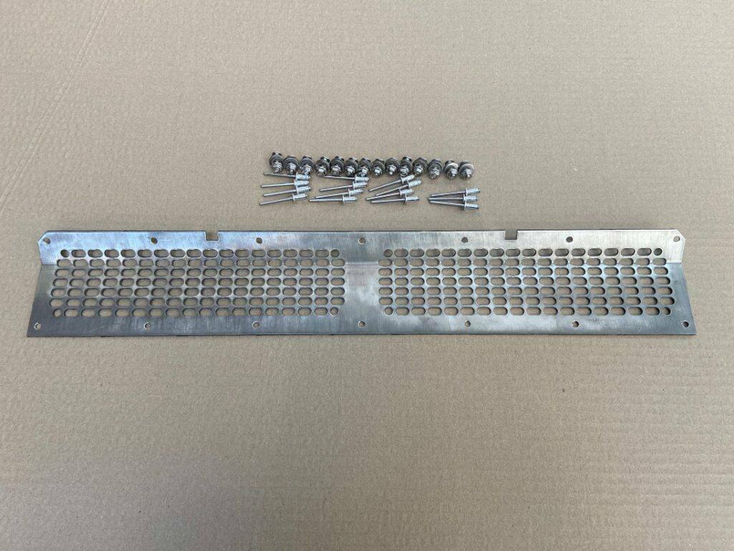 YRM408 - 316 Stainless Steel Lower Grille for Air Con Panel on Land Rover Defender - Supplied With Nut and Bolts to Fit - Manufactured by YRM Metal Image 4