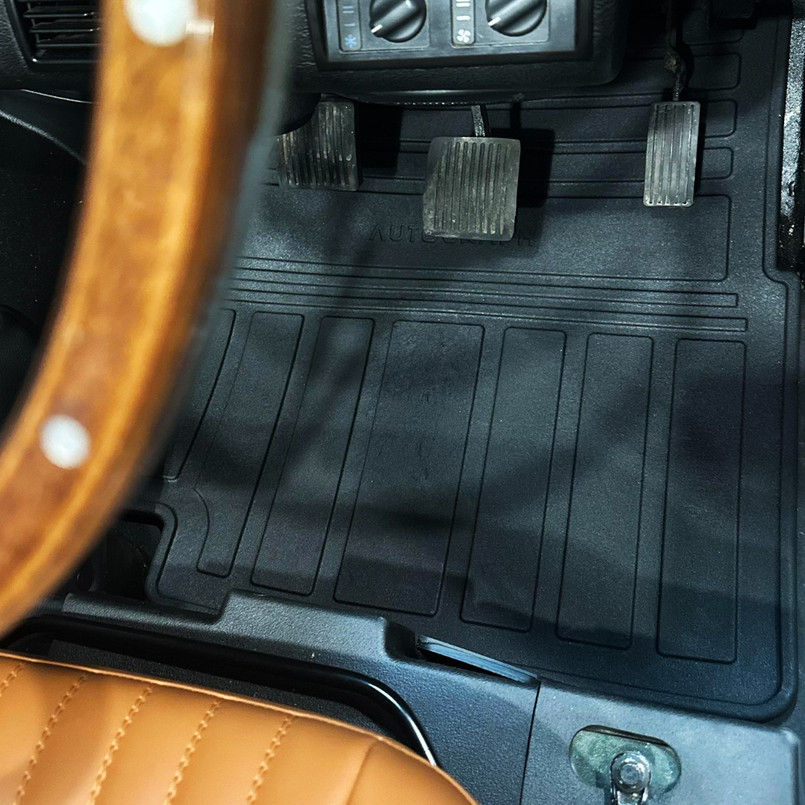 EXT017-34 - Front Mats - Rubber - Defender Puma 2007 onwards - by Exmoor Trim Image 2