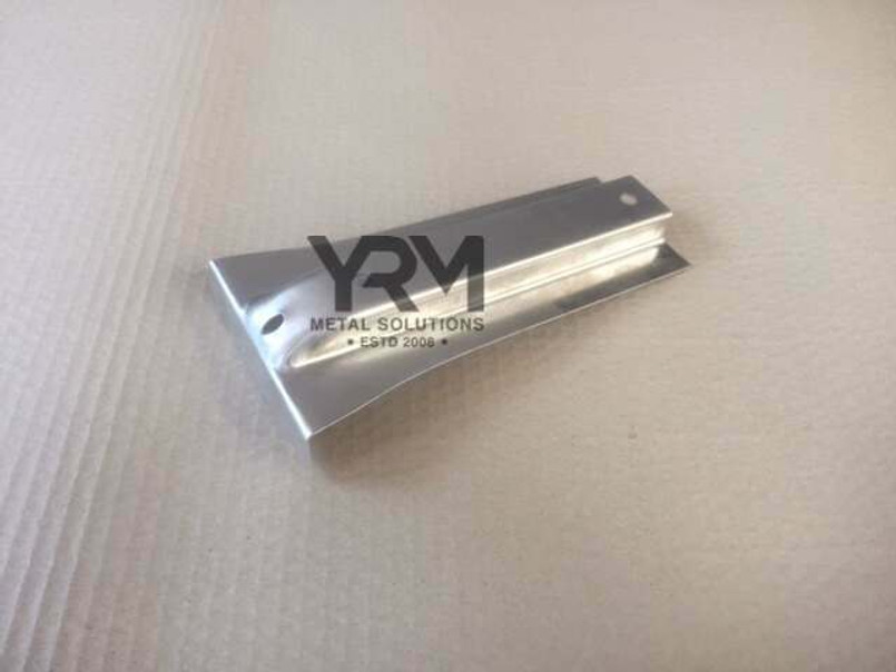YRM294 - Vertical Repair Section for Rear Wheel Arch on Land Rover Series & Defender - 1.2mm Aluminium by YRM Metal - Fits Either Side Image 2