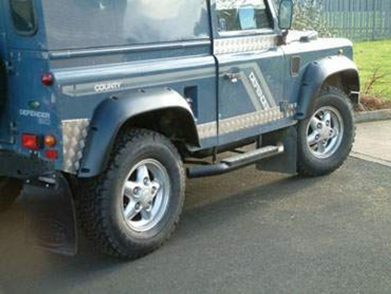 LR647 - Extreme Off Road Defender Wheel Arch Kit - 2"  Wider  Image 1