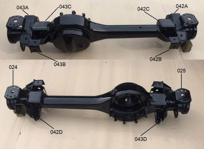 YRM042D - Left Hand Front Axle Anti Roll Bar Bracket - For Defender, Discovery 1 and Range Rover Classic - YRM Metal Image 2