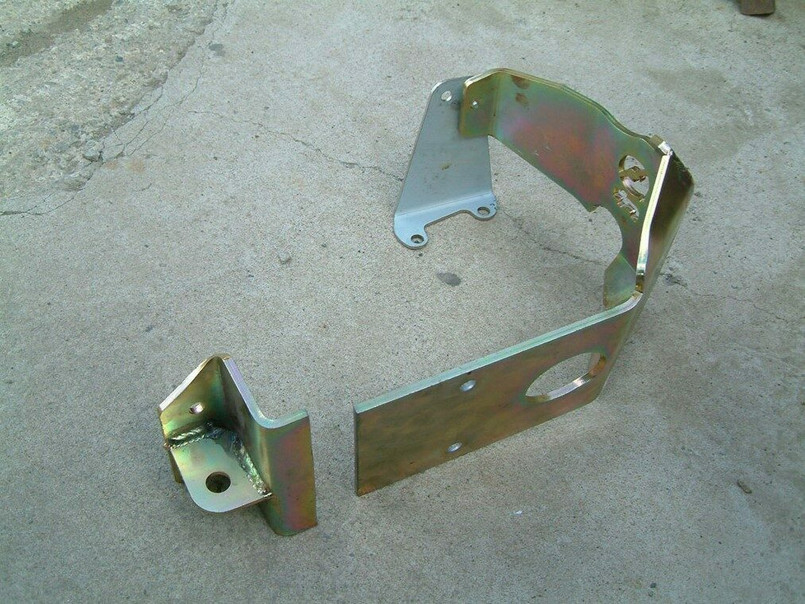 GL1122 - Track Rod Guard by Gwyn Lewis - Defender, Discovery 1, Range Rover Classic Image 5