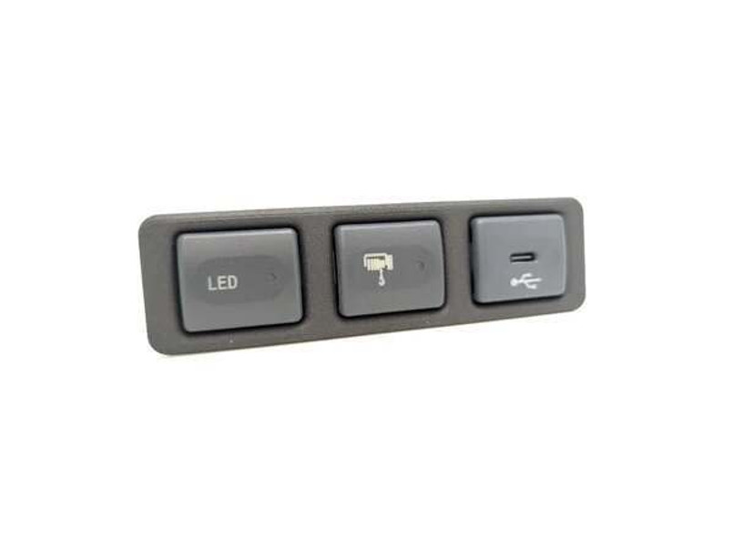 MUD-0090 - MUD Defender Td5 3 Gang Switch Mount Image 2