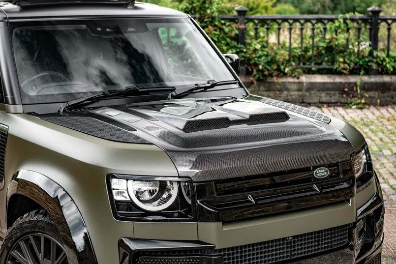 BKBLD2CB - Exposed Carbon Vented Bonnet - Land Rover Defender 2020 - Chelsea Truck Company Image 11