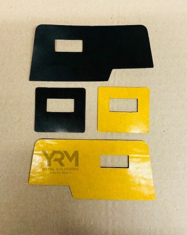 YRM1904 - Front Wing to Chassis (Dumb Iron) Rubber Gasket - Land Rover Defender  Image 1