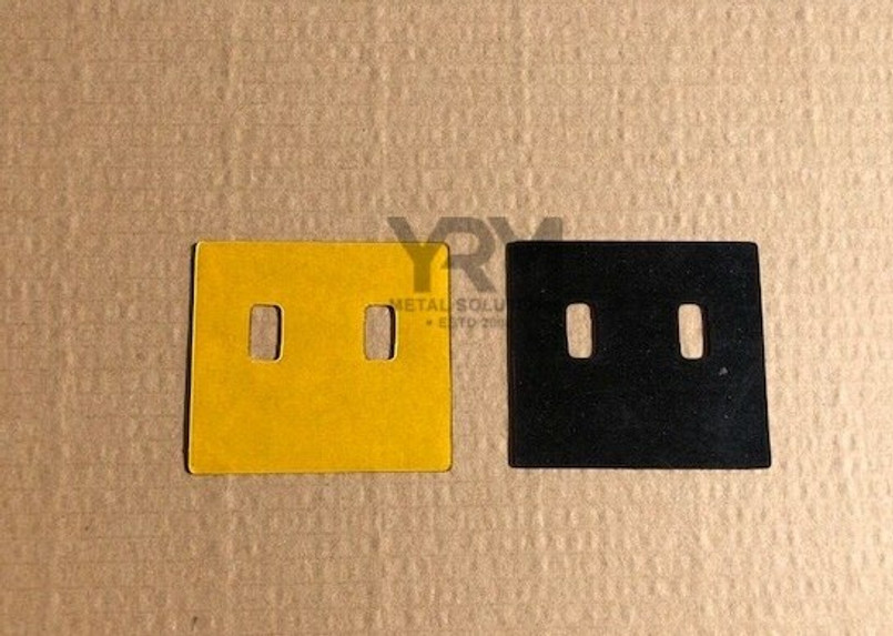 YRM1910 - Chassis Cross member to Kick/Toe Panel Rubber Gasket - Land Rover Defender Image 1