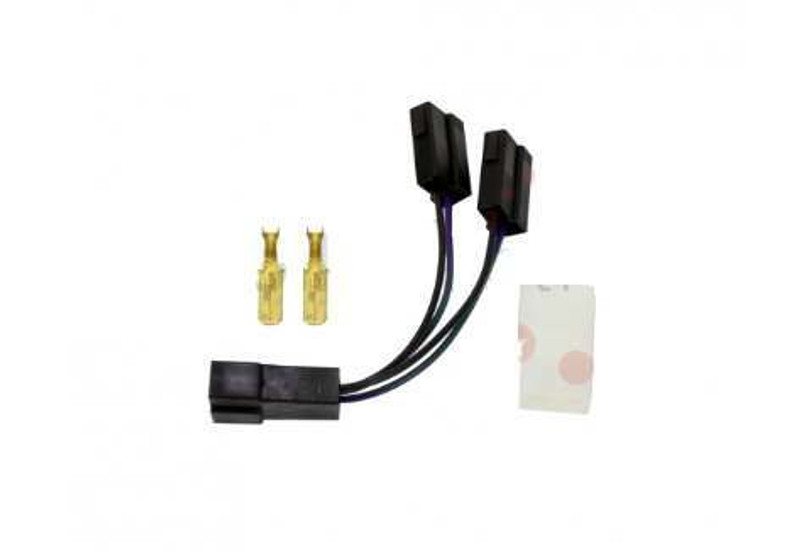 407DCIG1 - Land Rover Defender Cigar Socket Accessory - Ignition Live Piggy Back Take Off Connector - Splice Kit Image 1