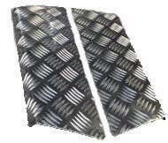 M12 Offroad Wing Top Protectors For Land Rover Series 2/2a/3 - 2mm Chequer Plate, Powdercoated
