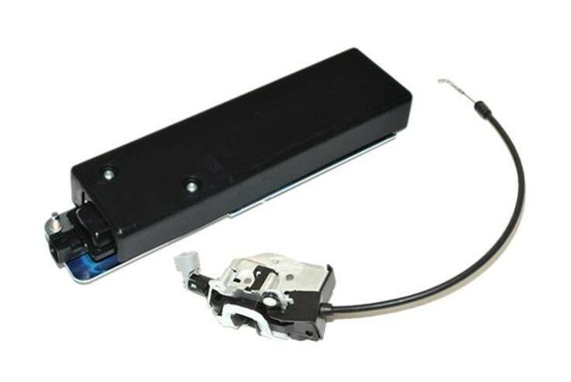 LRC10009 - Upper Tailgate Latch and Actuator Kit for Land Rover Discovery 3 and 4 Image 1