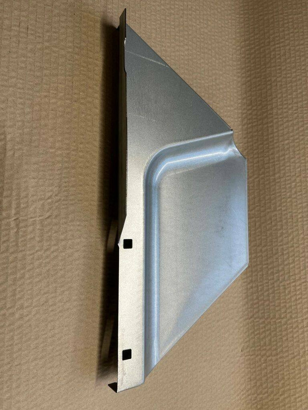 YRM447 - LHS Inner Bulkhead Footwell Side - Land Rover Defender Image 2