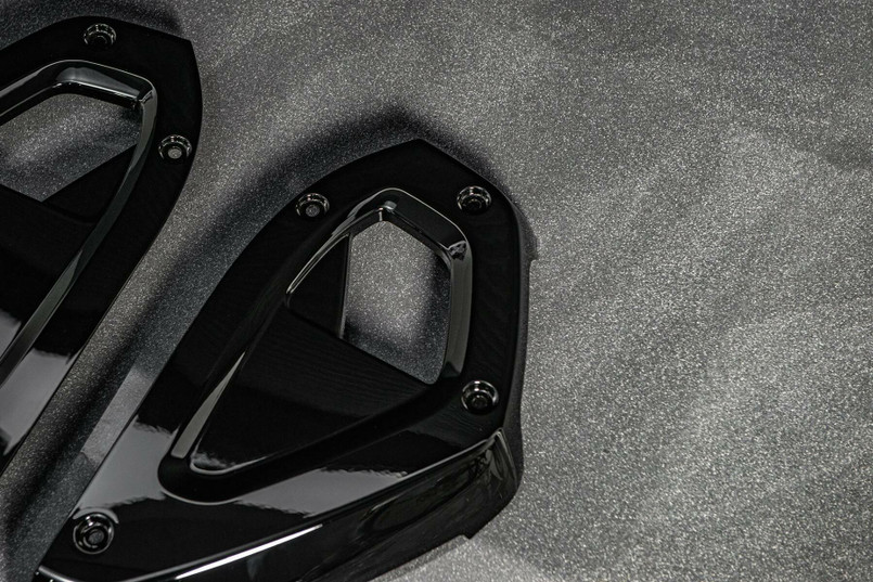 LRD2SCFDB - Dashboard End Finishing Trim in Gloss Black for 2020 Land Rover Defender by Chelsea Truck Company Image 4