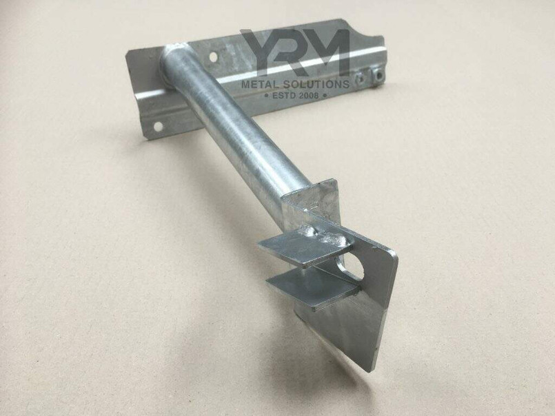 YRM308 - 2nd Row Forward Facing Seat Conversion Kit - Land Rover Defender 90 by YRM Image 8