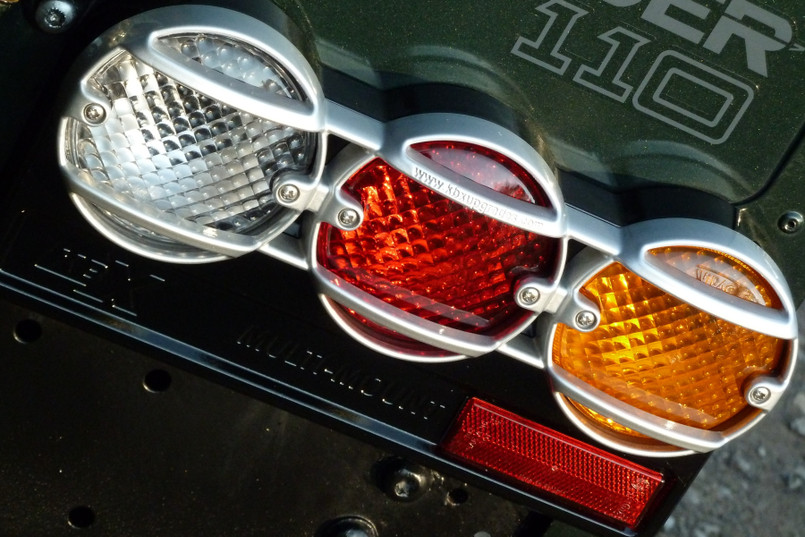 KBX-32 - Pair of KBX Lamp Multi-Guards for NAS Land Rover Defender - Choice of Colours Available Image 2