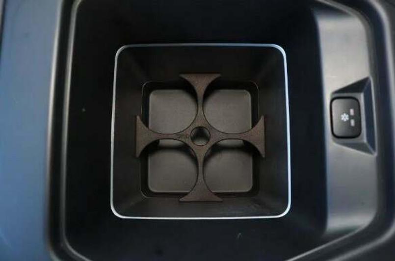 DISC5FD - Fridge Divider for Cans and Bottles - Land Rover Discovery 5 Image 2