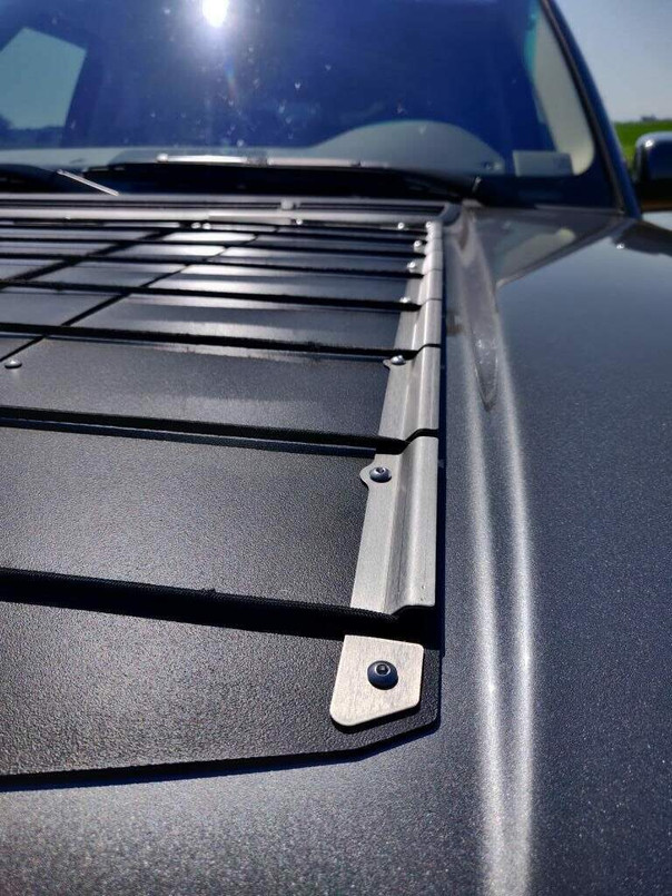 LRPL322NET - Expedition Bonnet Hood Net Kit for Range Rover L322 Image 9